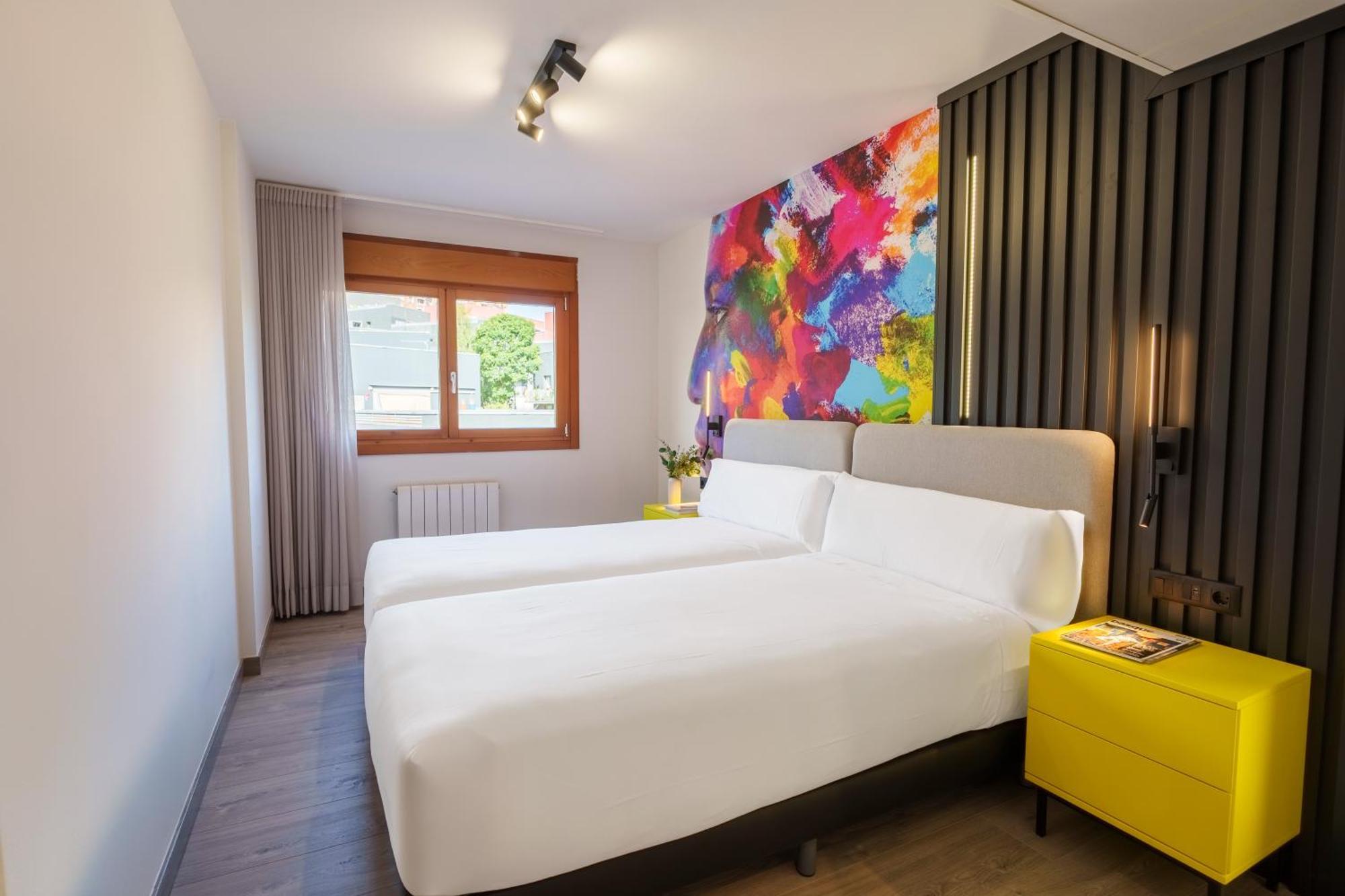 Spirit Apartamentos Atxuri Більбао Екстер'єр фото