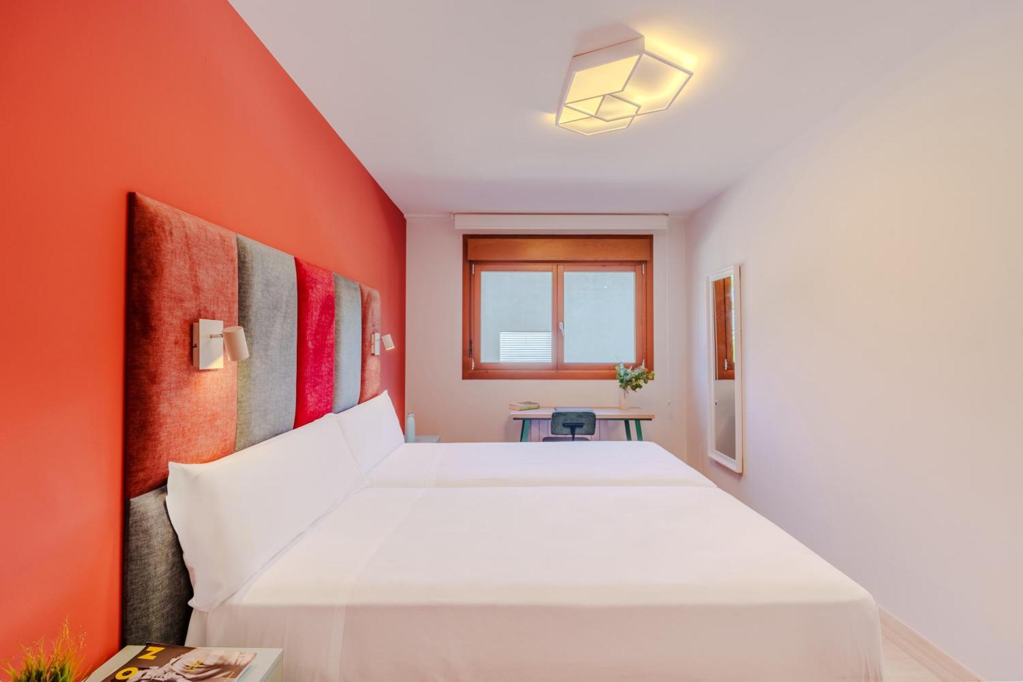 Spirit Apartamentos Atxuri Більбао Екстер'єр фото