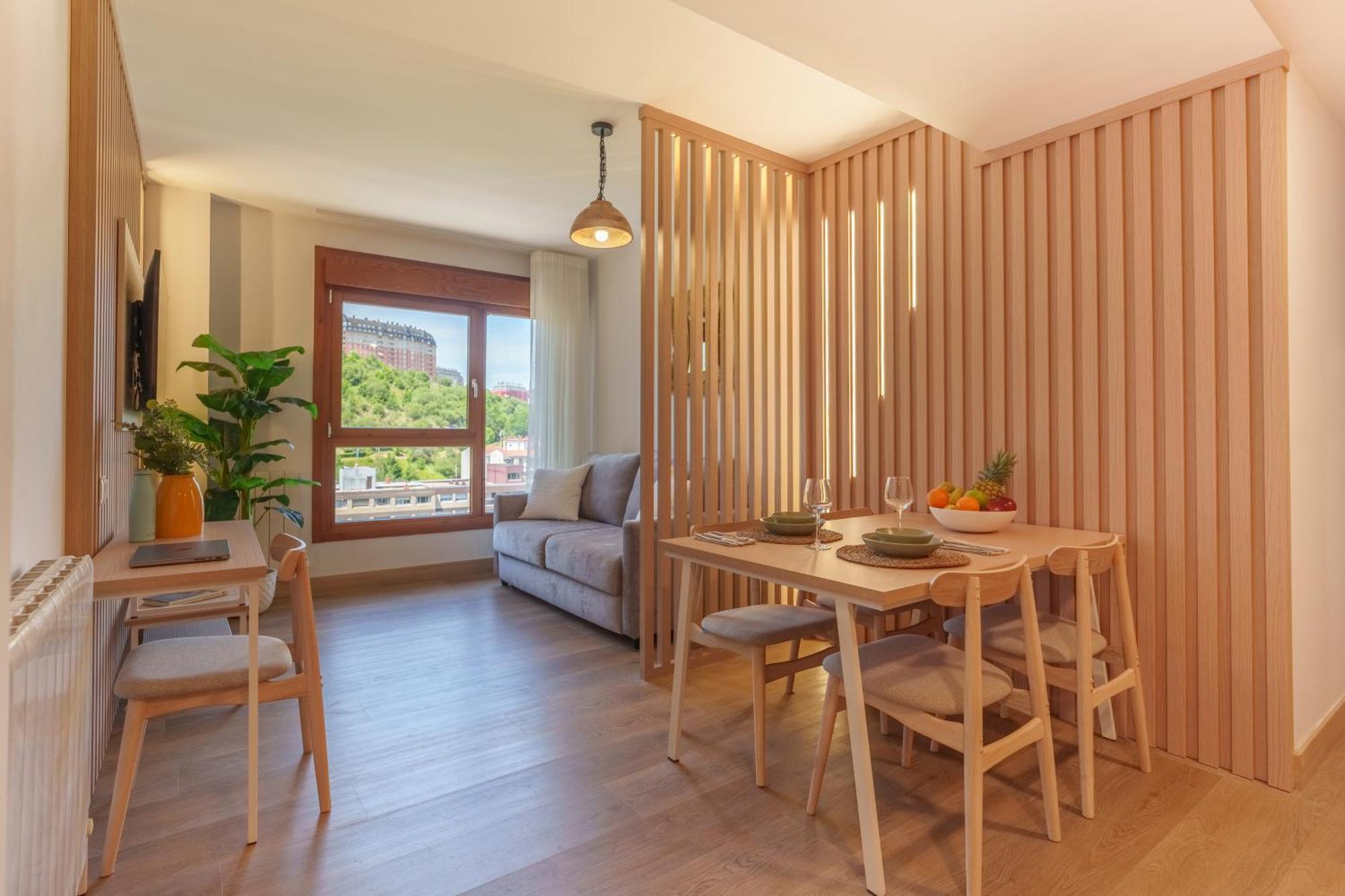 Spirit Apartamentos Atxuri Більбао Екстер'єр фото